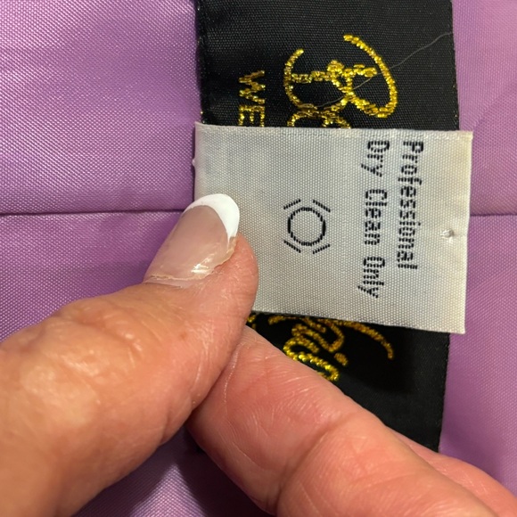 Vintage Bob Mackie Wearable Art Silk Blazer. Size M/L - Picture 10 of 10